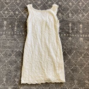 Adriana Papell Lace zipper back lined dress